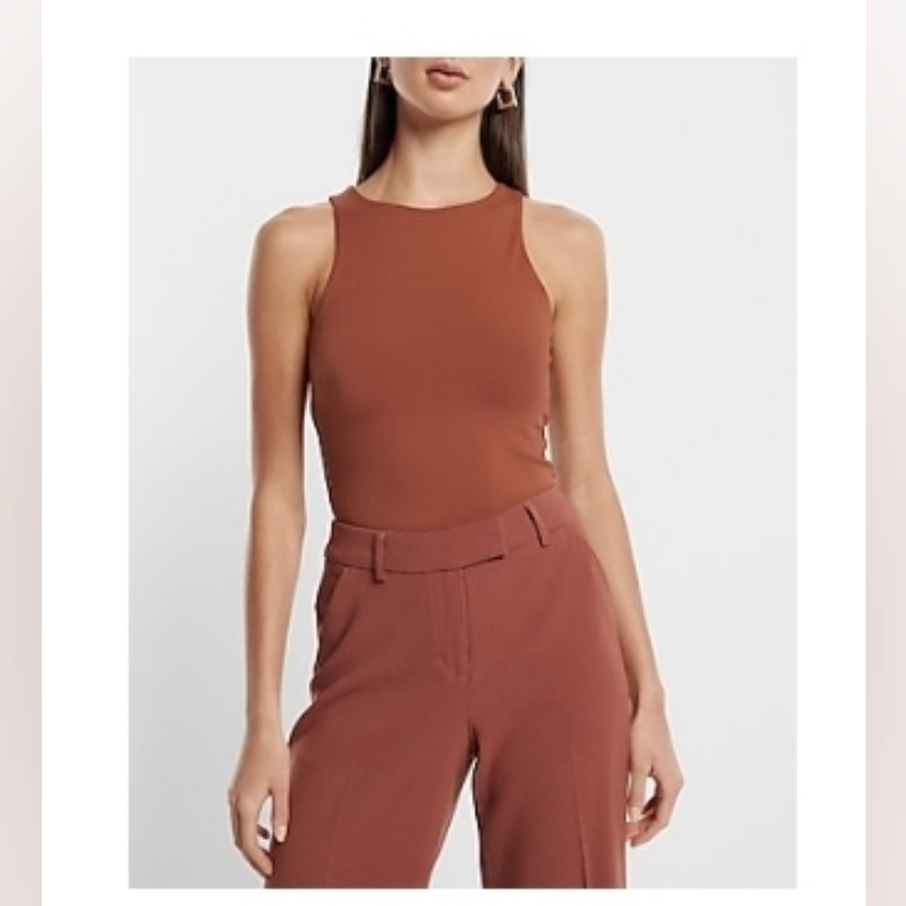 Express Body Contour Compression High Neckscoop neck stretch fit top. NWT XS